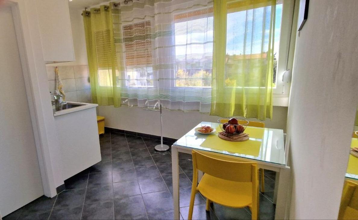 Apartments Zvone Split Exterior foto